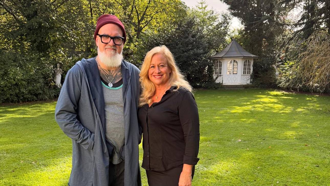 SPORT1-Autor Reinhard Franke im Gespräch mit Angelica Camm-Daum