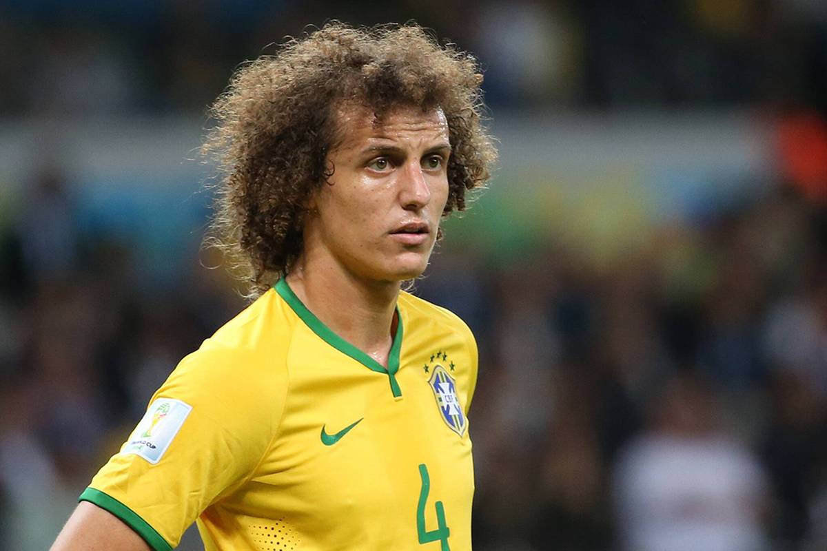 David Luiz ist das Gesicht von Brasiliens 7:1-Niederlage gegen Deutschland bei der WM 2014 und hat auch im "Finale Dahoam" gegen den FC Bayern München eine besondere Rolle gespielt. Was macht eigentlich David Luiz?