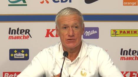 Nationaltrainer Didier Deschamps verteidigt Kylian Mbappé, weil dieser zum Konflikt in Israel nicht Stellung bezieht - und stellt die Frage, ob das die Pflicht des französischen Kapitäns sei.