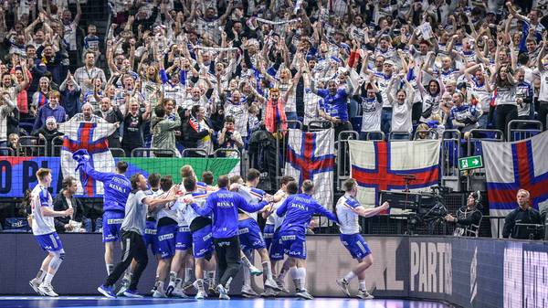 Eine Nation dreht völlig durch! Underdog schreibt Geschichte