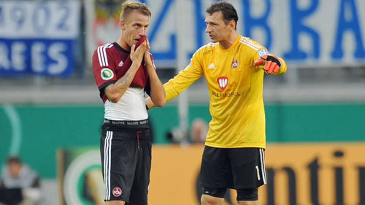 Der 1. FC Nürnberg kassieret nur vier Tage nach der 1:5-Packung in Fürth den nächsten Dämpfer. Für das Team von Trainer Valerien Ismael ist schon in der ersten Pokalrunde Feierabend. 0:1 unterliegt der Club beim MSV Duisburg