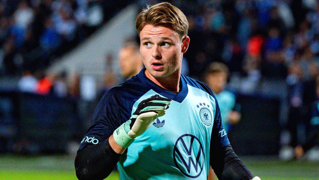 "Da ist Urbig sogar stärker als ter Stegen"