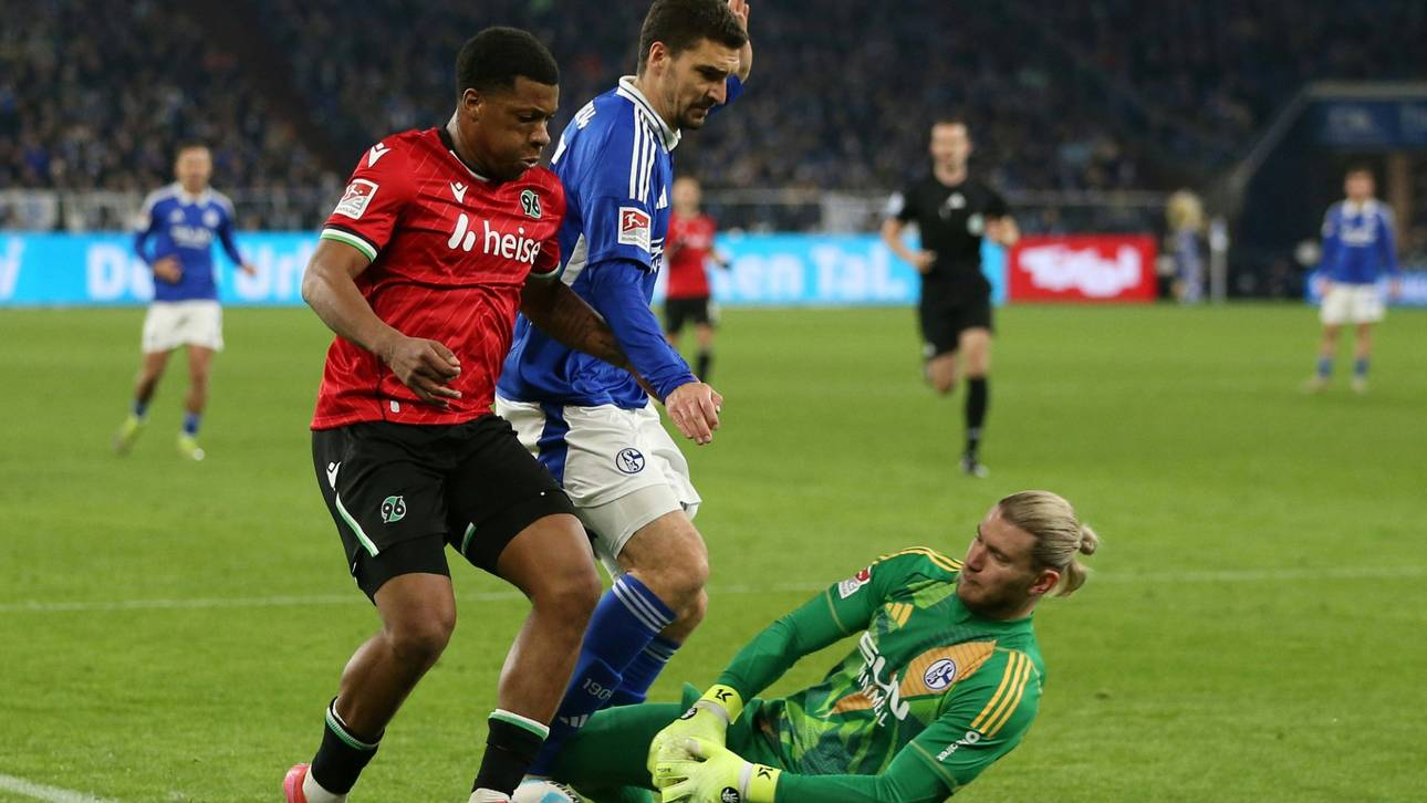 Karius patzt – 96 schockt S04