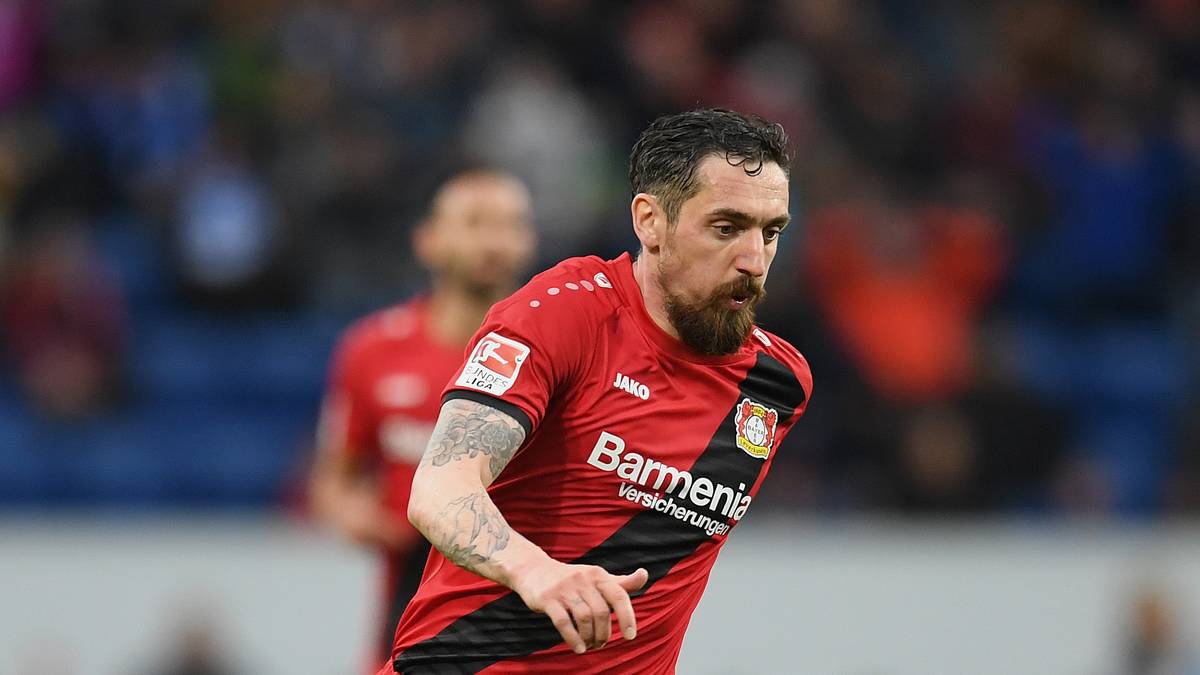 ROBERTO HILBERT (32 Jahre): Acht Länderspiele absolvierte Hilbert bisher für Deutschland. Ob noch weitere Einsätze in der Nationalmannschaft hinzukommen, scheint mehr als fraglich. Im Moment wäre der Außenverteidiger schon froh, wenn er wieder bei einem Verein spielen kann