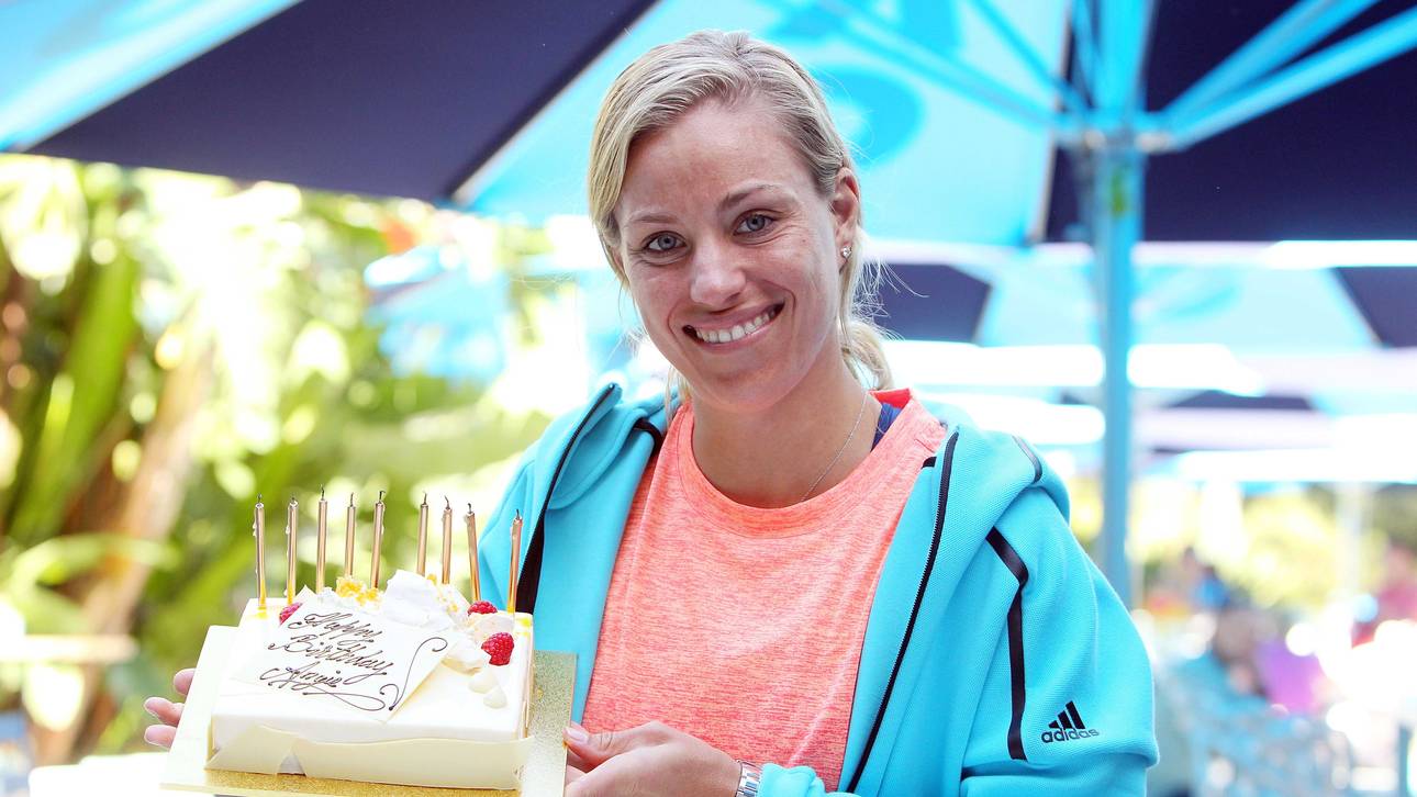 Geburtstagskind Kerber in Runde drei