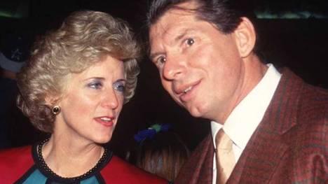 Gegen Vince McMahon und Frau Linda (Foto aus dem Jahr 1993) werden schwere Vorwürfe erhoben