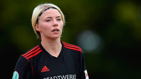 Kirsten Nesse-Herforder SV v 1. FC Luebars - 2. Frauen Bundesliga Nord