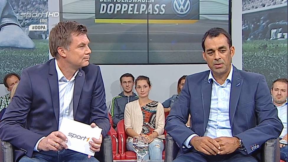 Robin Dutt (r.) ist zu Gast im Volkswagen Doppelpass