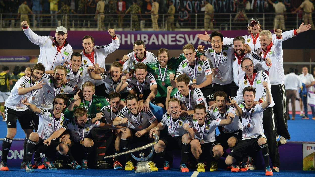 FHOCKEY-CTROPHY-GER-PAK