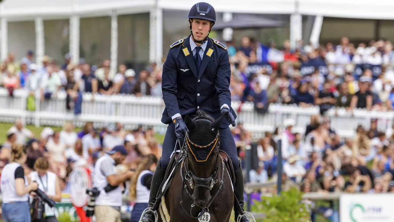 Robiné führt Vielseitigkeit nach Dressur an