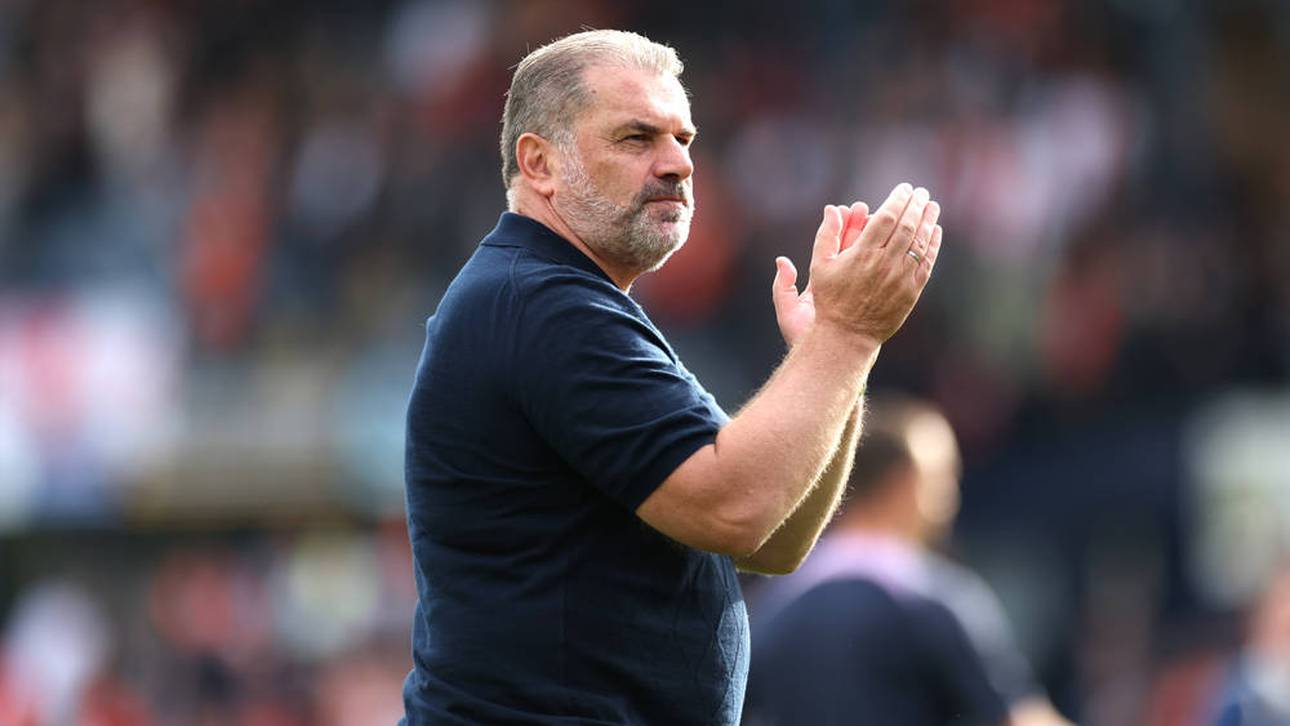 Ange Postecoglou beim Spiel gegen Luton Town 