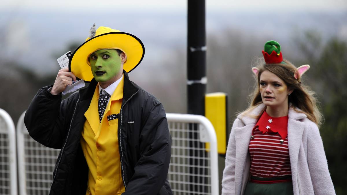 Auch Jim Kerry aus "Die Maske" ist beim Darts-Spektakel ein gern gewähltes Kostüm