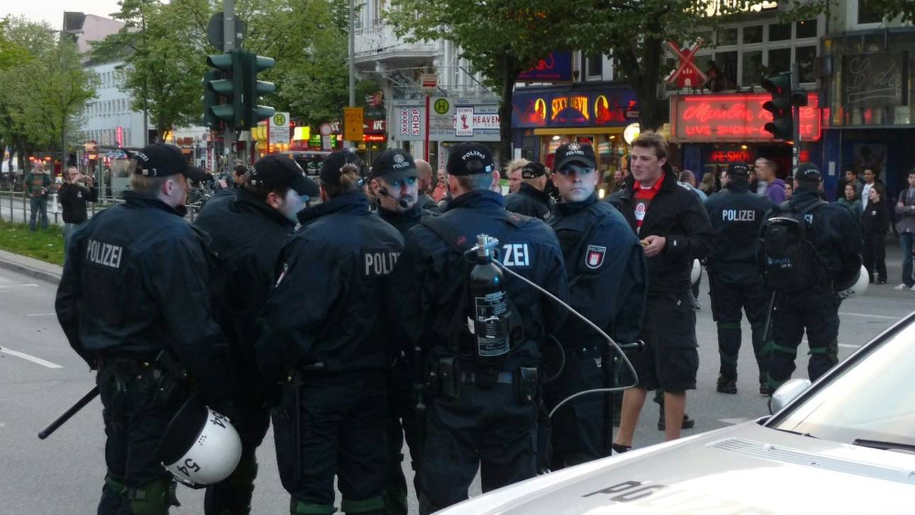 Ausschreitungen vor Hamburger Derby