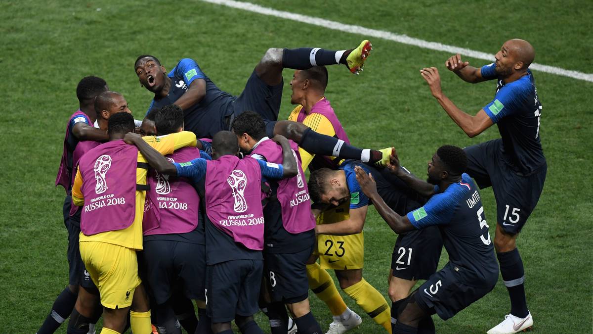 Grenzenloser Jubel! Frankreich gewinnt ein spektakuläres Finale gegen Kroatien und ist zum zweiten Mal nach 1998 Weltmeister. SPORT1 hat die Einzelkritik beider Teams.