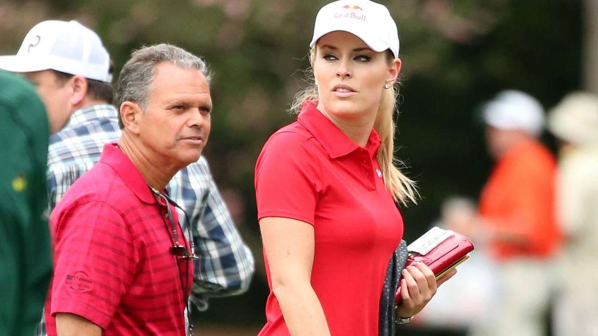 Während ihrer Verletzungspause hat Vonn natürlich noch öfter Zeit, Woods bei Turnieren zu begeiten