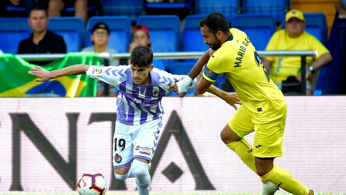 TONI VILLA (23/Real Valladolid): Der "verlorene Sohn" kehrte 2017 nach knapp einjährigem Exkurs aus Leonesa zurück. Bei Valladolid einer der Fixpunkte im Mittelfeld und von gegnerischen Verteidigern kaum auszurechnen