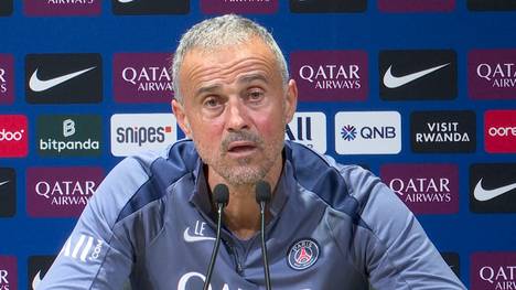 An Halloween wird PSG-Trainer Luis Enrique mit einer ungewöhnlichen Frage konfrontiert. Der Spanier erklärt seine Sicht auf die Angst im Fußball sowie im Leben - und warum es wichtig ist, sich ihr zu stellen.