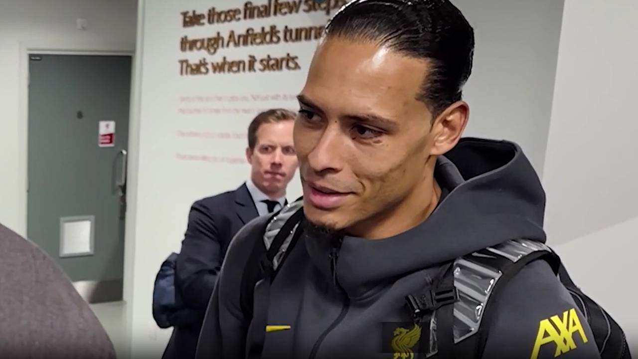 Brisante Bilder von van Dijk