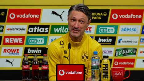 Auf der Pressekonferenz wird Dortmunds Trainer Niko Kovac zur Konstanz seiner Mannschaft befragt. Der Coach reagiert süffisant.
