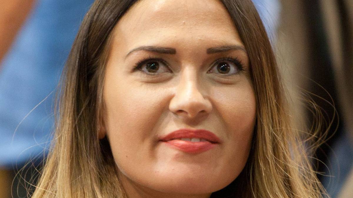 Emma Rhys-Jones - Gareth Bale (Real Madrid)