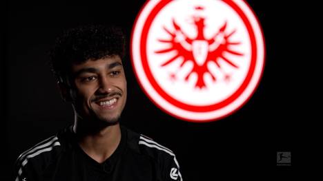 Am 10. Oktober 2025 gab Nathaniel Brown sein Debüt in der Deutschen Nationalmannschaft. Im Interview betont er, wie surreal sich diese Nominierung immer noch anfühlt. 