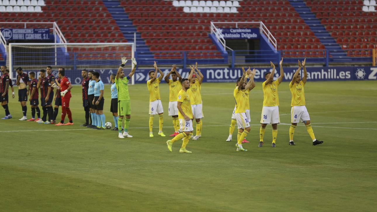 Ex-Schalker steigt mit FC Cádiz auf