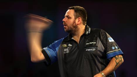 Adrian Lewis Adrian Lewis feiert seinen insgesamt 25. Titel auf der PDC-Tour