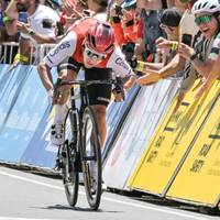 Der französische Radprofi Bryan Coquard hat bei der Tour Down Under seinen ersten Etappensieg auf der WorldTour gefeiert.