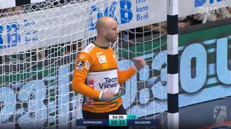 Im schwäbischen Derby stehen die Torhüter im Blickpunkt. Erst hält Mohamed El-Tayar zu Beginn fast alles, dann zeigt sein Gegenüber, dass er nicht nur halten, sondern auch Tore erzielen kann.