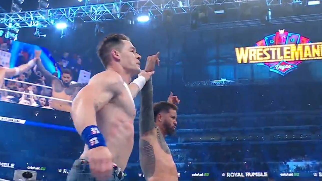Riesen-Überraschung bei Royal Rumble!