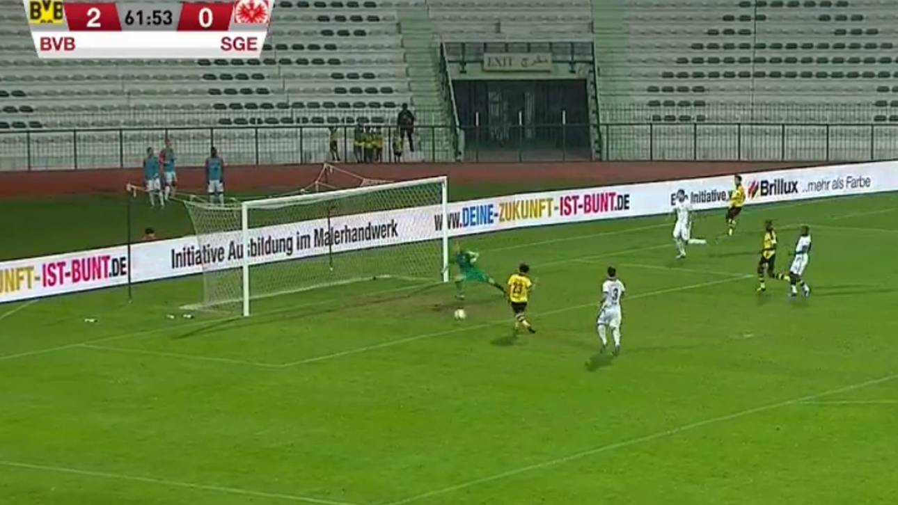 Dortmund schießt Frankfurt ab