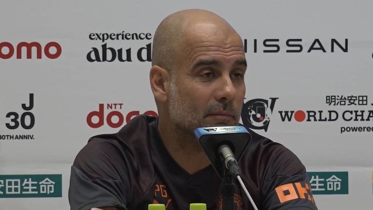 FC Bayern München: Manchester Citys Trainer Pep Guradiola über Walker-Gerüchte