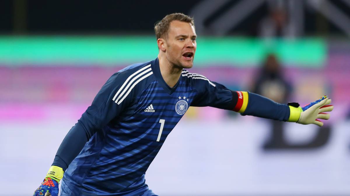 MANUEL NEUER: Mit zwei Weltklasse-Paraden gegen Babel (25./27.) zeigte er, warum er unter Löw weiterhin die Nummer eins im Tor ist und die Kritiker schweigen solten. Wackelte nur ab und an mit dem Fuß. Machtlos beim 2:1 durch de Ligt (48.) und beim 2:2 durch Depay (63.). Zog mit seinem 86. Länderspiel mit Oliver Kahn gleich. SPORT1-Note: 2,5