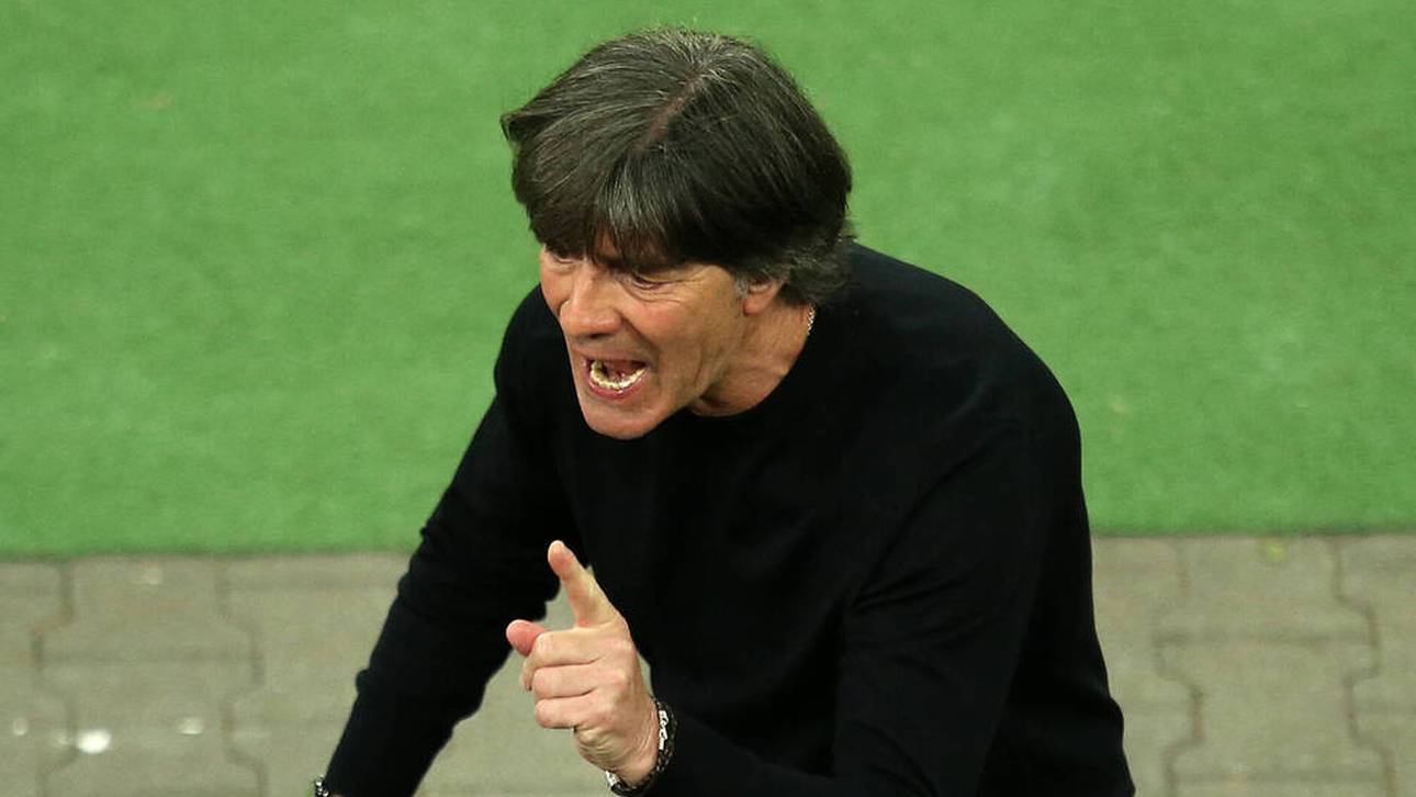 Löw legt Finger in die Wunde