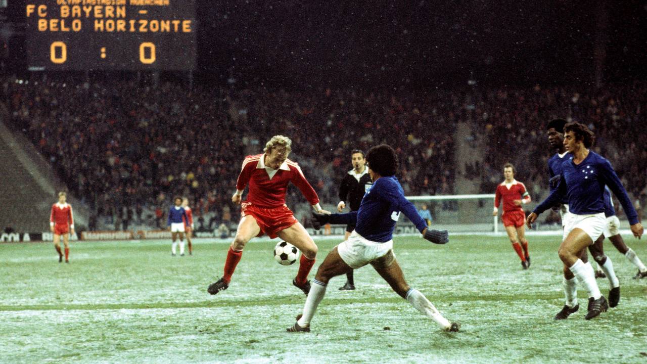 '76, '01, '13: Wie der FC Bayern sich die Welt-Krone aufsetzte