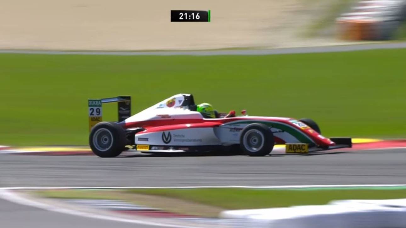 Podium: Schumacher krönt Aufholjagd