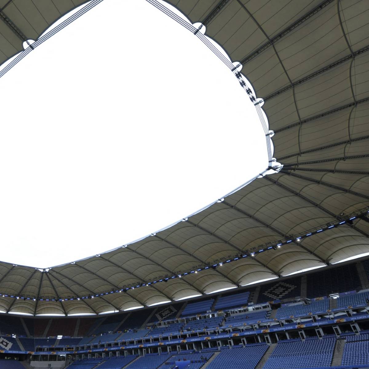Hamburg Sea Devils spielen im Volksparkstadion vor Rekordkulisse