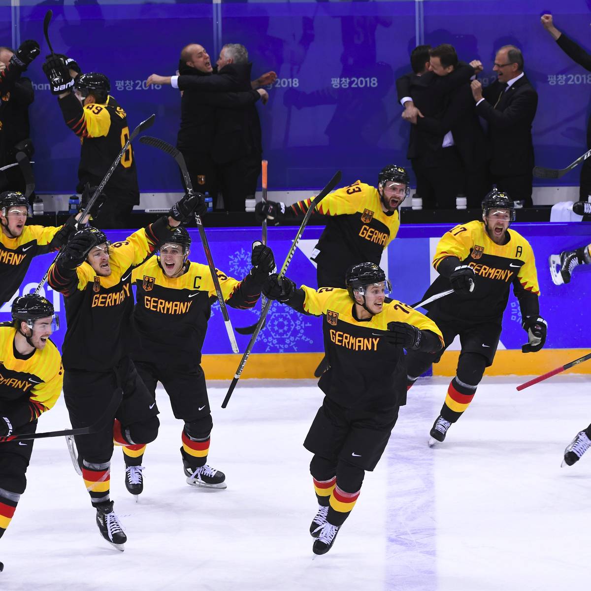 Olympia 2018, Eishockey Deutschland schlägt Schweden im Viertelfinale