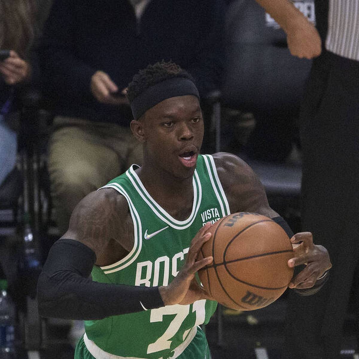 Mit einem starken Dennis Schröder haben die Boston Celtics ihre Aufholjagd in der nordamerikanischen Basketball-Profiliga NBA fortgesetzt.