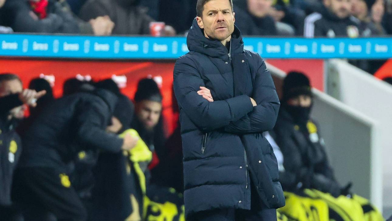 Alonso vor Pokal mit „Luxusgefühl“