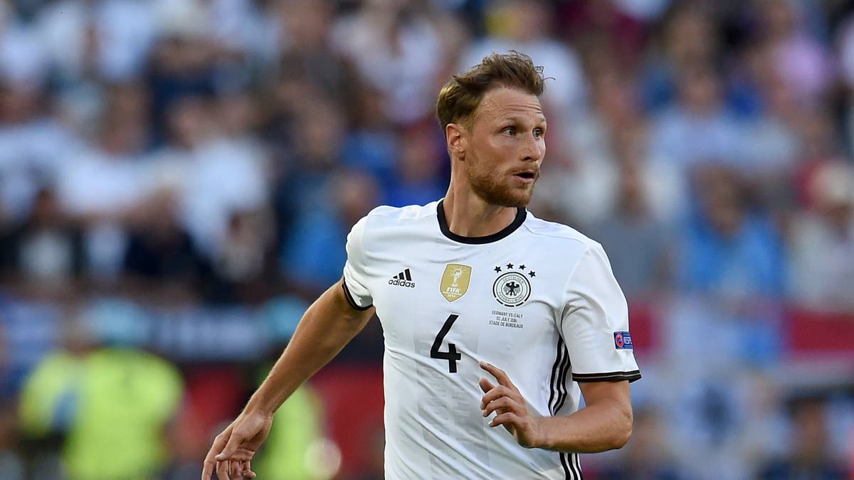 Spielte insgesamt ein solides Turnier, Spieler wie ihn braucht es immer.  Gesamteindruck während der EM:  Note 2,5
