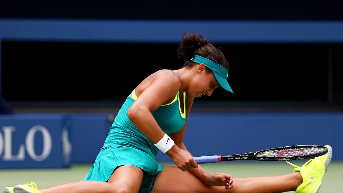 Sehr dehnbar zeigt sich dagegen Madison Keys, die gegen Tereza Smitkova (Tschechien) aber trotzdem weiterkommt