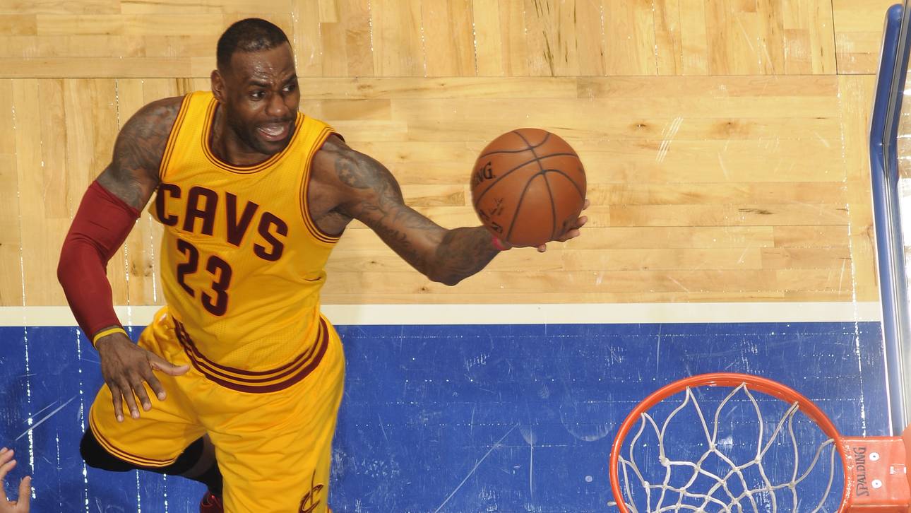 James‘ Cavaliers fertigen Orlando ab