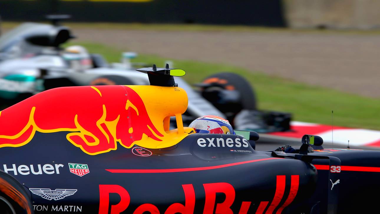 Protest: Wirrwarr um Hamilton-Tweet