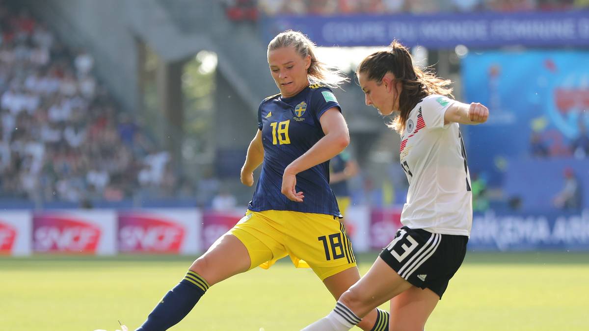 SARA DÄBRITZ: Begann etwas defensiver als gewohnt mit Popp auf der Sechser-Position. Macht mit starkem Solo und einem tollen Schnittstellenpass zum 1:0 den Unterschied aus. Danach wirkte ihr Spiel zu selbstverständlich und etwas überheblich. SPORT1-Note: 3,5