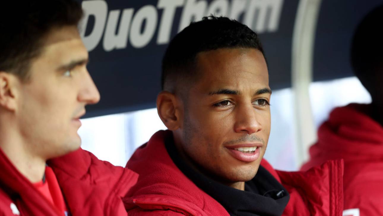 Hannover löst Vertrag von Aogo auf