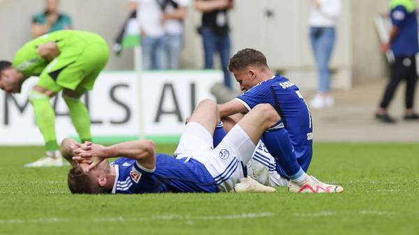 "Sieht natürlich sch*** aus": Schalke schiebt Frust