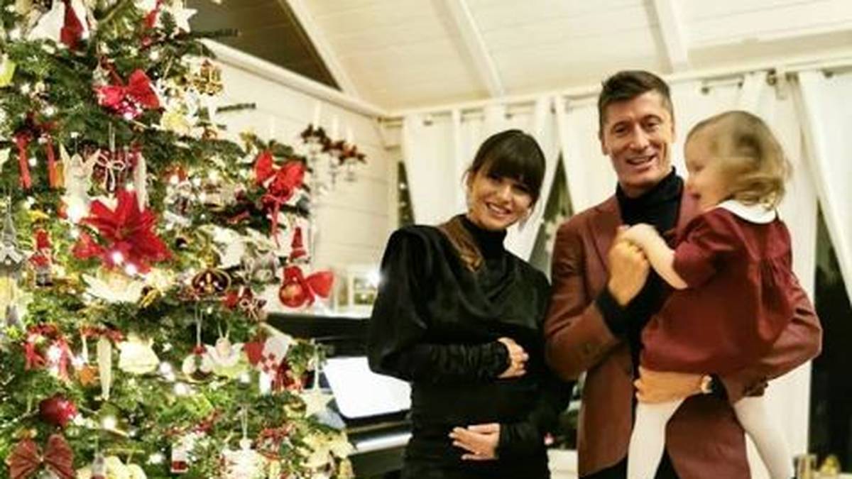 Am Weihnachtsabend selbst wird es dann besinnlicher und die Lewandowskis feiern im kleinen Familien-Kreis