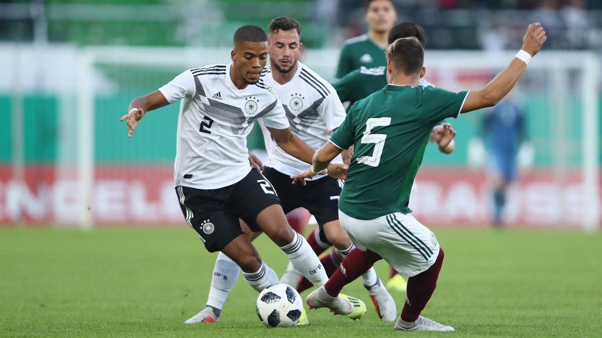 Benjamin Henrichs (AS Monaco, 16/0): Der Linksverteidiger ist der einzige Spieler im Kader, der 2017 den Confed-Cup holte - während zeitgleich die U21 Europameister wurde; dürfte zum Auftakt gegen Dänemark in der Startelf stehen