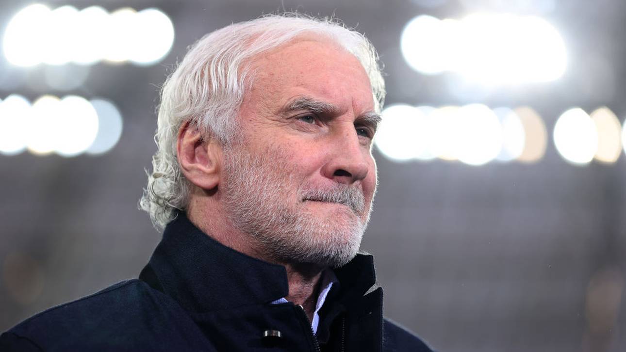 Völler fordert Konzeptanpassung